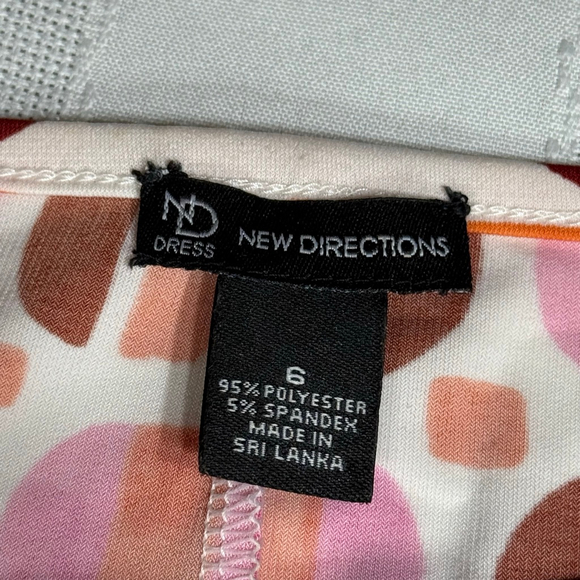 New Directions Faux Wrap Geometric Design Dress Size 6 - Picture 6 of 6